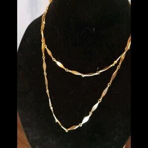 Vintage Costume Jewelry Gold Tone 18” Long Link Chain Necklace Preowned No Mark